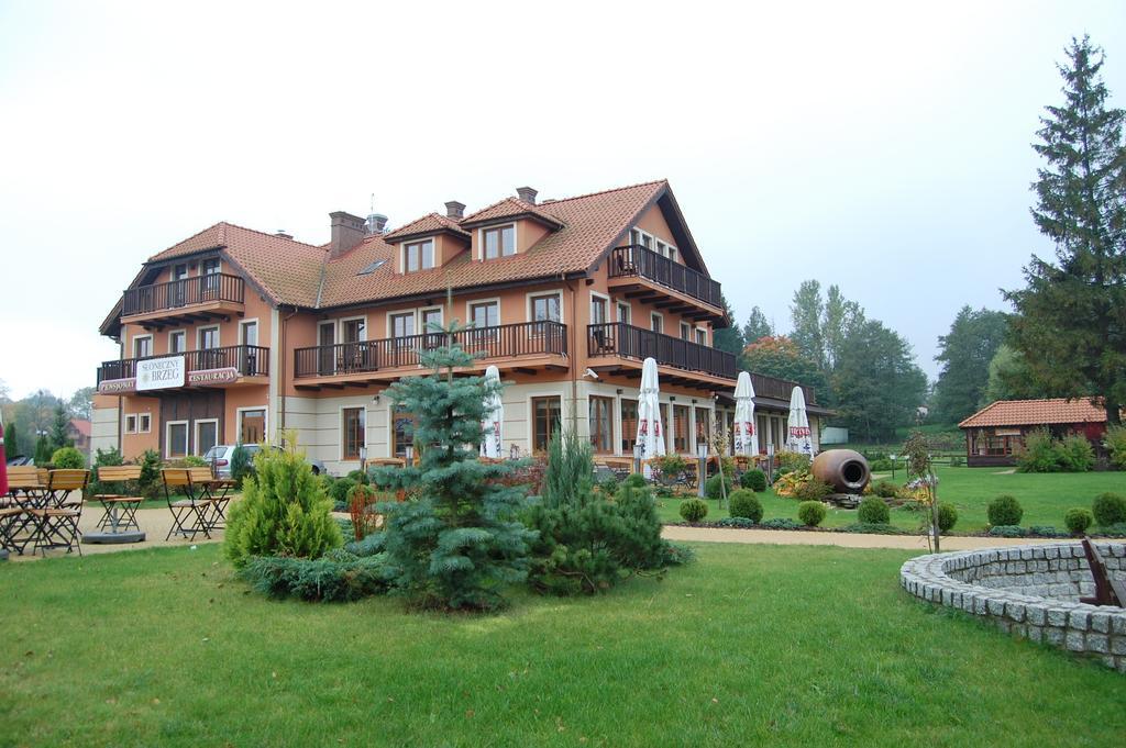 Hotel Sloneczny Brzeg Biskupiec  Kültér fotó